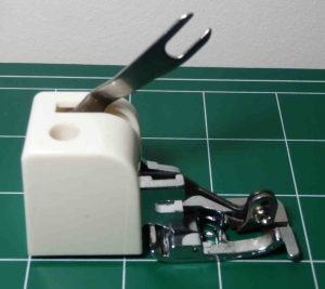 side cutter presser foot side view